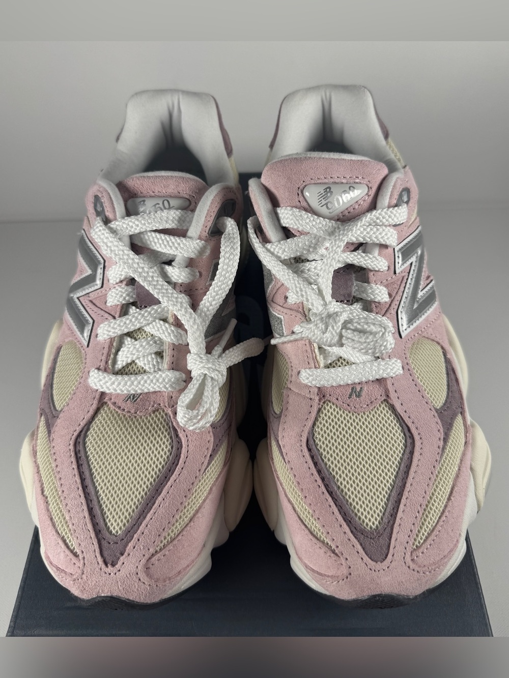 New Balance 9060 Pink Beige Rose Beige U9060LBC Womens Size 8 - Picture 5 of 7